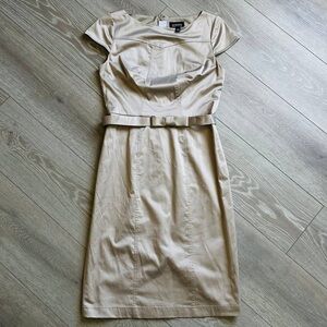 Adrianna Papell Ivory Cap Sleeve  Sheath Dress Belted Waist‎ Sz 6 Knee Length